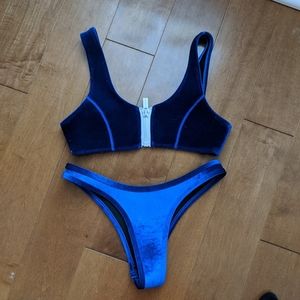 Hoaka swimwear Julia velvet royal blue set